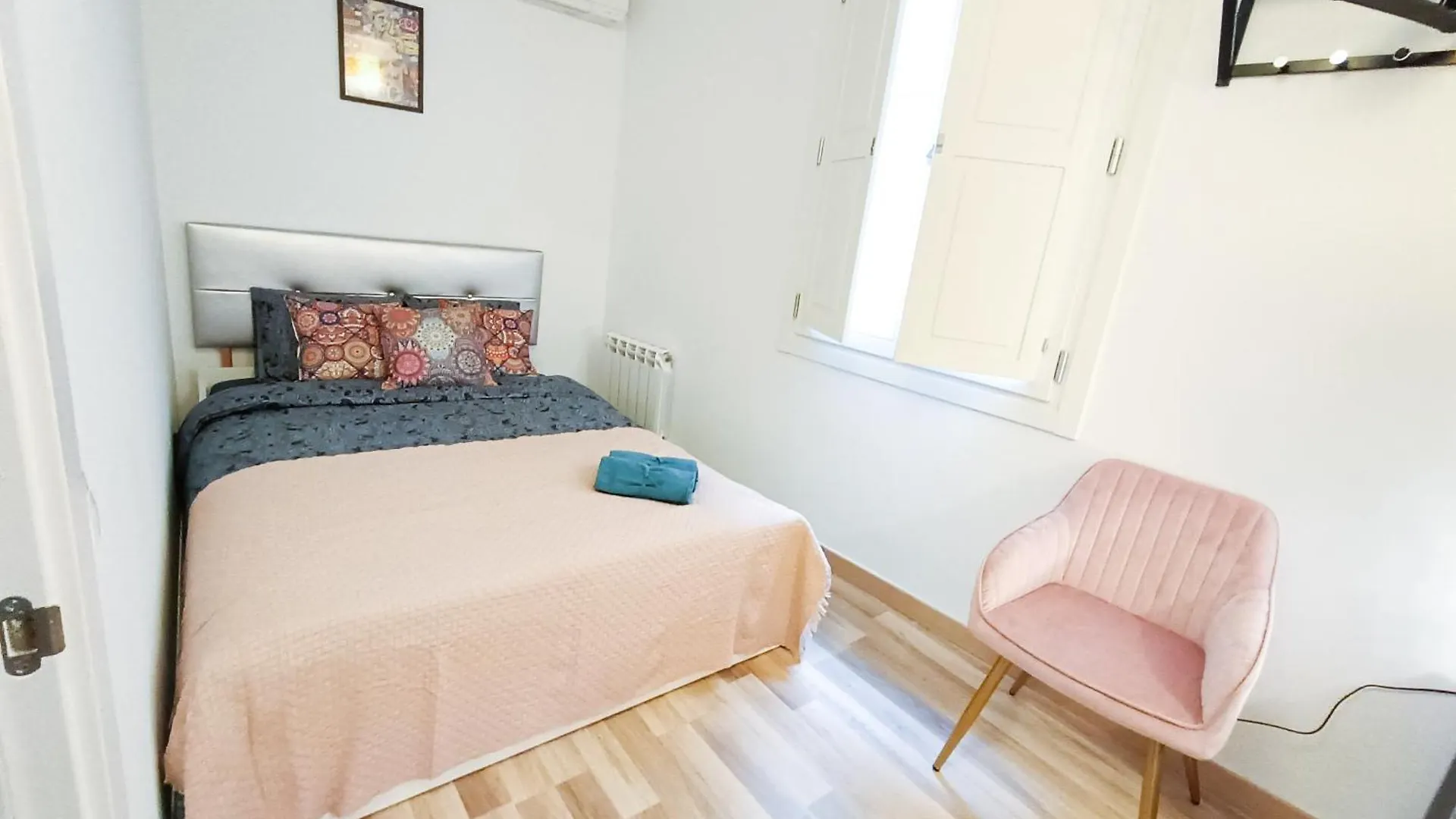 Private Rooms By La Rambla Barcelona 0*,  Spain