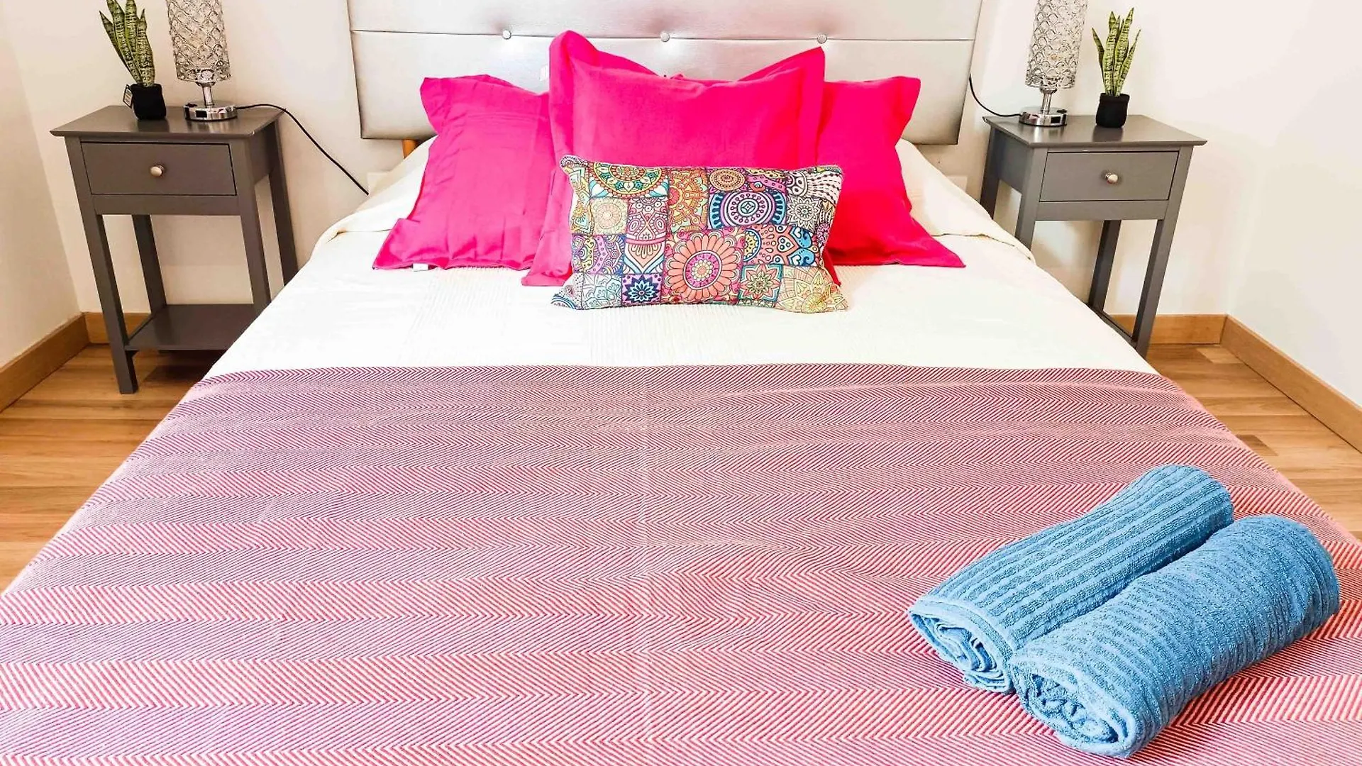 Hostel Private Rooms By La Rambla Barcelona