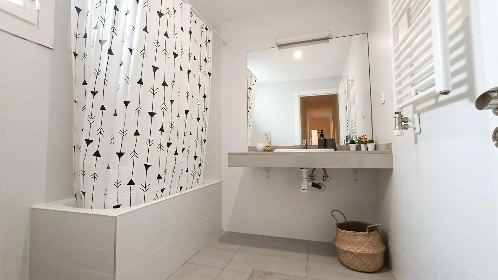 Hostel Private Rooms By La Rambla Barcelona